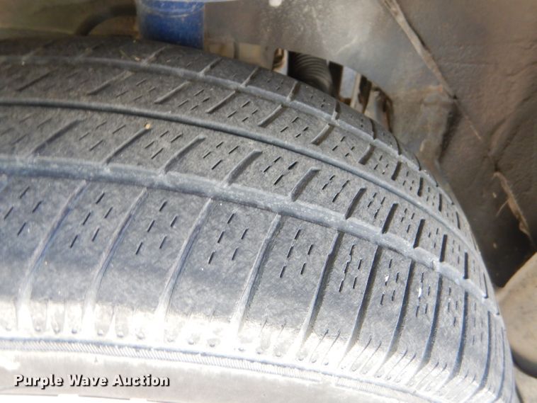 image for item FC9997 2004 Pontiac Montana handicap accessible van