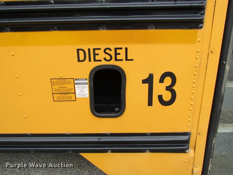 image for item FD9283 2002 Chevrolet Blue Bird school bus