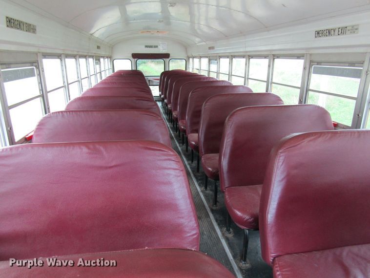 image for item FD9283 2002 Chevrolet Blue Bird school bus