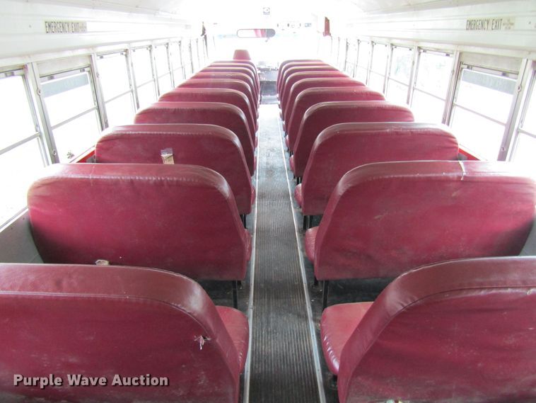 image for item FD9283 2002 Chevrolet Blue Bird school bus