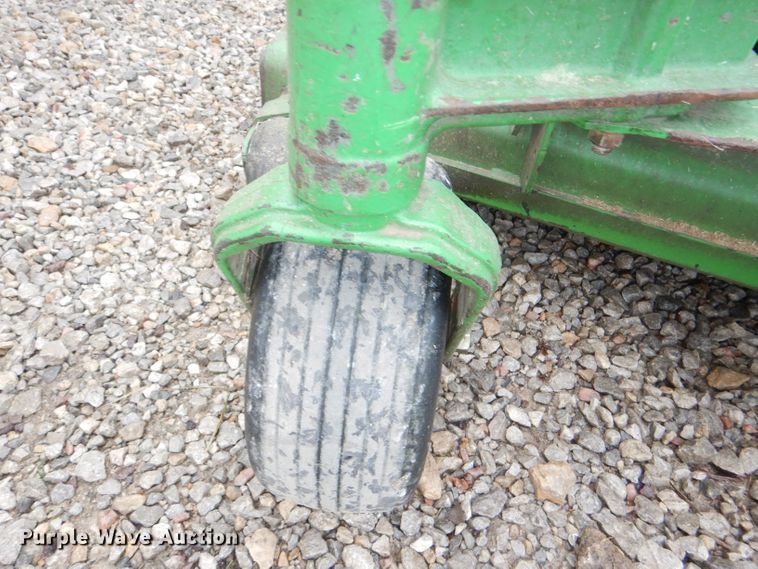 image for item FF9686 John Deere Z930M ZTR lawn mower