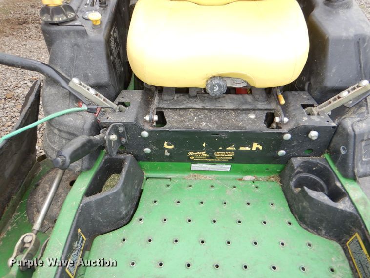 image for item FF9686 John Deere Z930M ZTR lawn mower