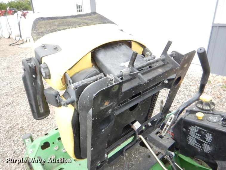 image for item FF9686 John Deere Z930M ZTR lawn mower