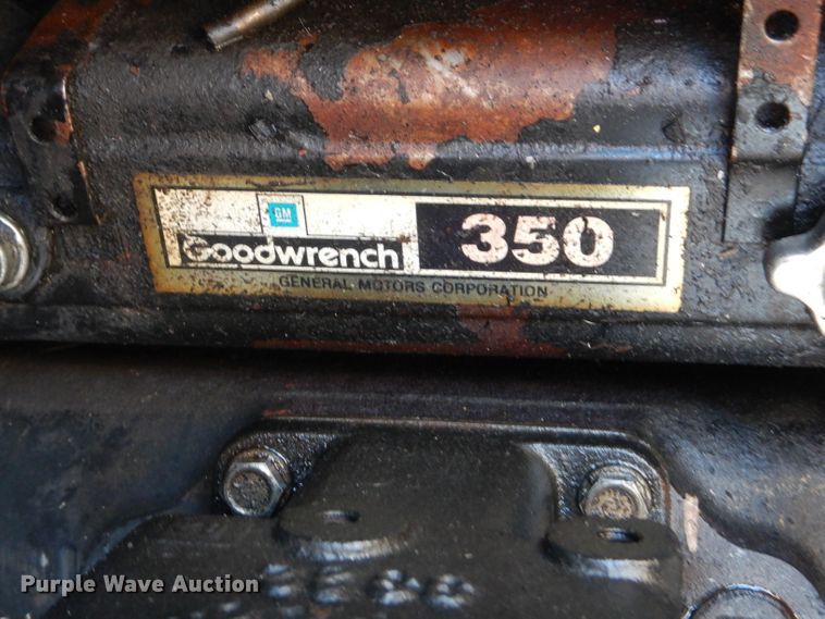 image for item FI9662 1996 Bayliner 2250LS boat