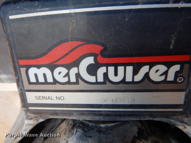 image for item FI9662 1996 Bayliner 2250LS boat