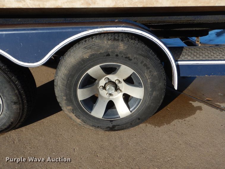 image for item FI9662 1996 Bayliner 2250LS boat