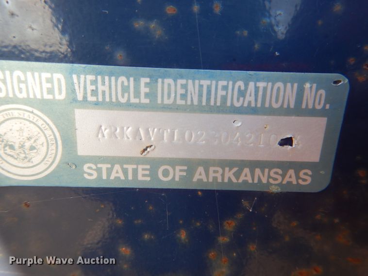 image for item FI9662 1996 Bayliner 2250LS boat