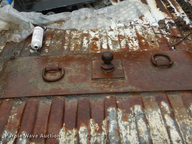 image for item FI9675 2002 GMC Sierra 2500HD pickup truck