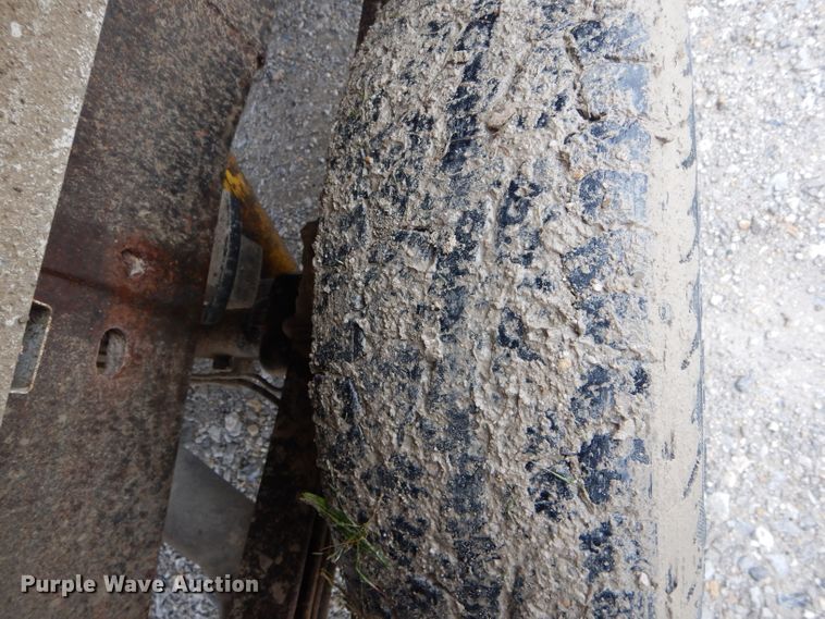 image for item FI9675 2002 GMC Sierra 2500HD pickup truck