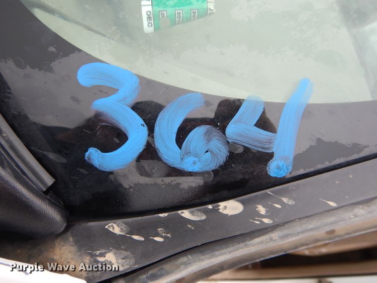 image for item FI9675 2002 GMC Sierra 2500HD pickup truck