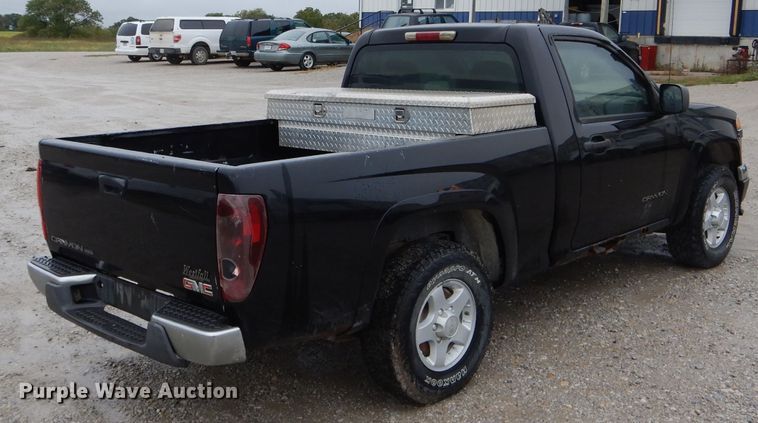 image for item FI9677 2005 GMC Canyon SLE pickup truck