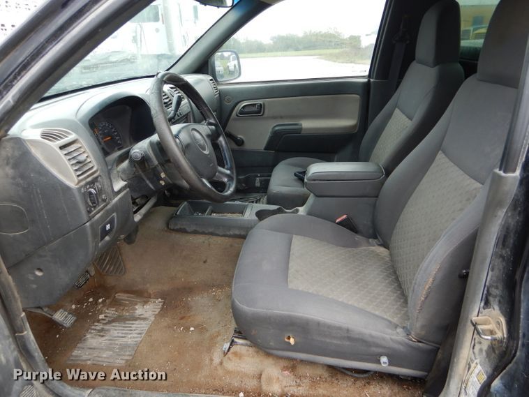 image for item FI9677 2005 GMC Canyon SLE pickup truck