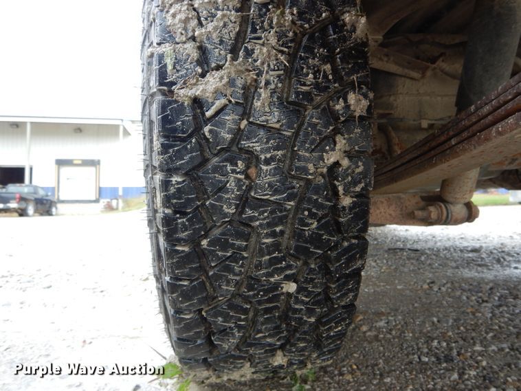 image for item FI9677 2005 GMC Canyon SLE pickup truck