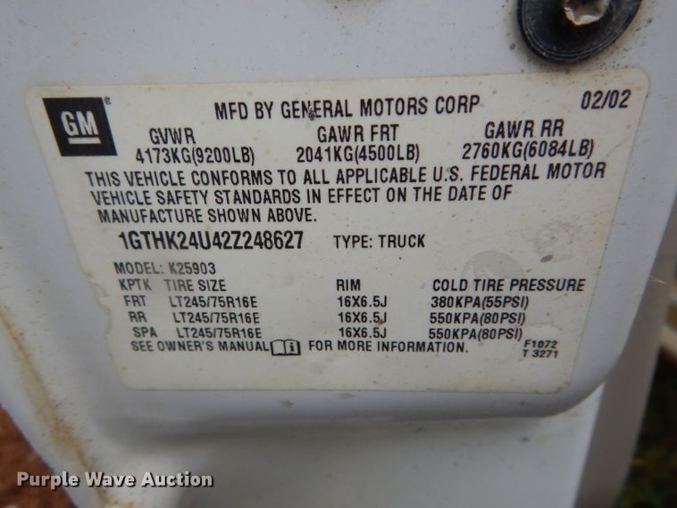 image for item FI9682 2002 GMC Sierra 2500HD pickup truck