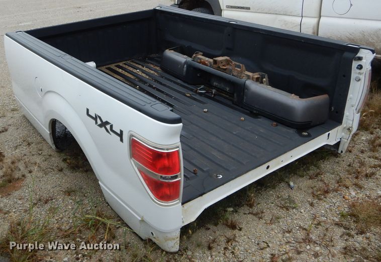 image for item FI9684 Ford pickup truck bed