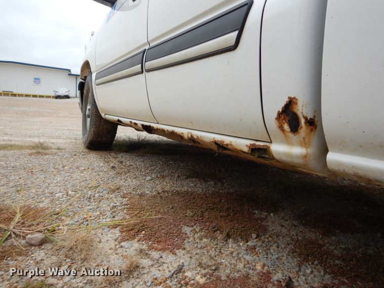 image for item FI9688 2004 Chevrolet Silverado 1500 Ext. Cab pickup truck