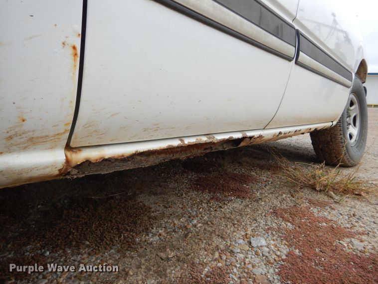 image for item FI9688 2004 Chevrolet Silverado 1500 Ext. Cab pickup truck