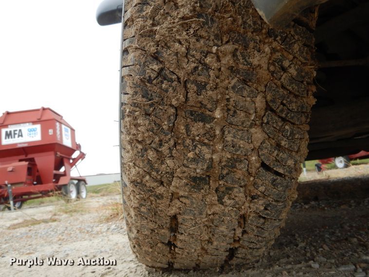 image for item FI9688 2004 Chevrolet Silverado 1500 Ext. Cab pickup truck