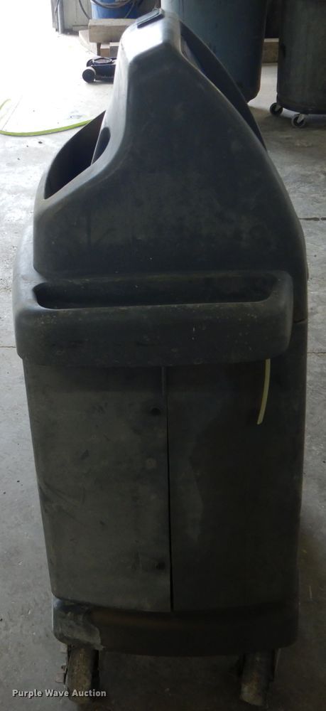 image for item FI9689 SPX Robinair Cool Tech 34700Z refrigerant machine