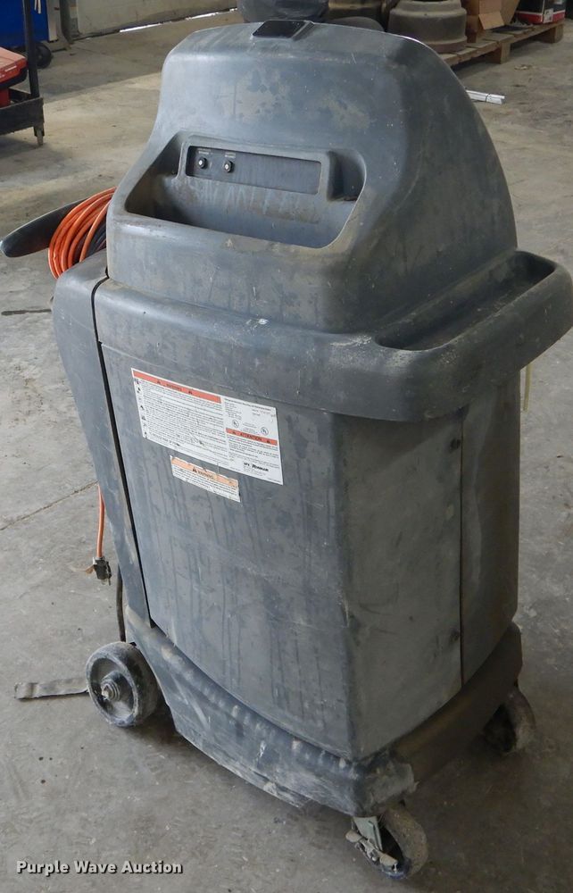 image for item FI9689 SPX Robinair Cool Tech 34700Z refrigerant machine