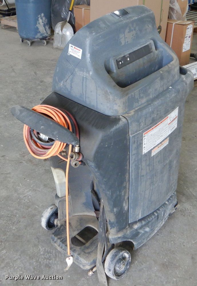 image for item FI9689 SPX Robinair Cool Tech 34700Z refrigerant machine