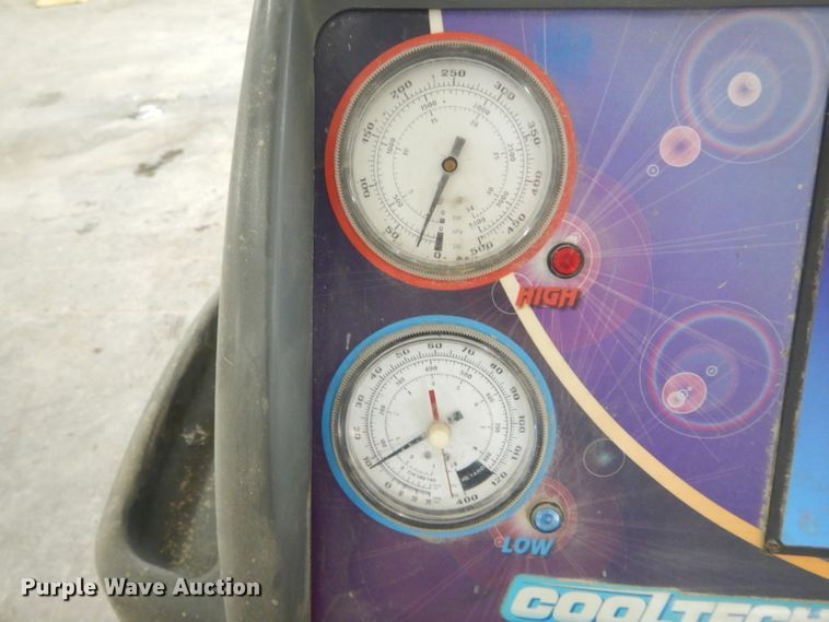 image for item FI9689 SPX Robinair Cool Tech 34700Z refrigerant machine