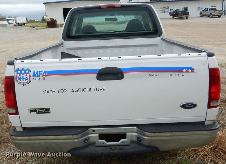 image for item FI9690 2000 Ford F150 SuperCab pickup truck