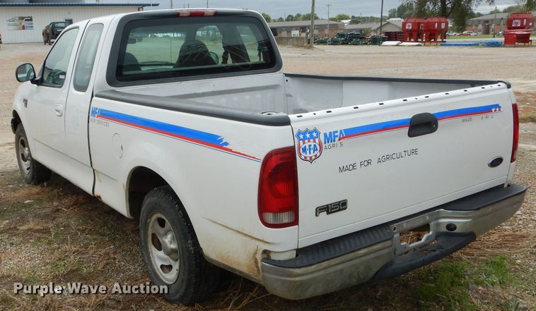 image for item FI9690 2000 Ford F150 SuperCab pickup truck