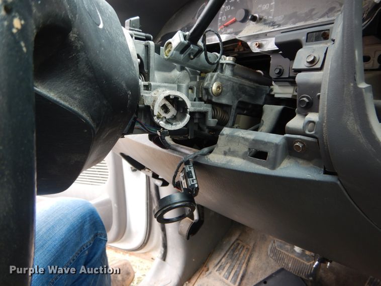 image for item FI9690 2000 Ford F150 SuperCab pickup truck