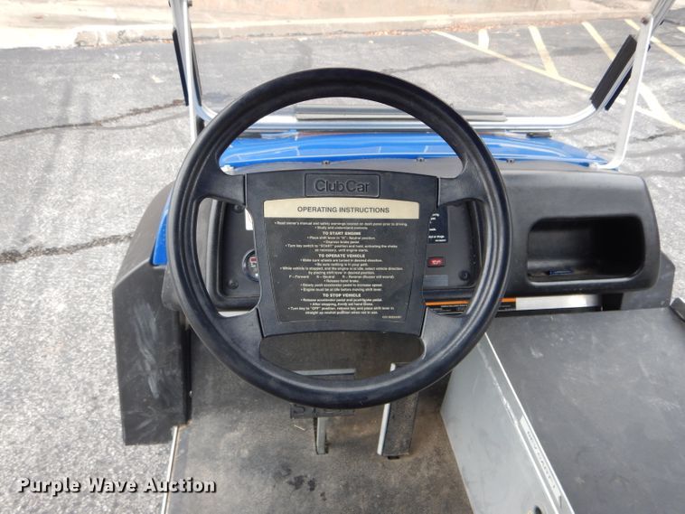 image for item FI9696 2005 Club Car food/beverage cart