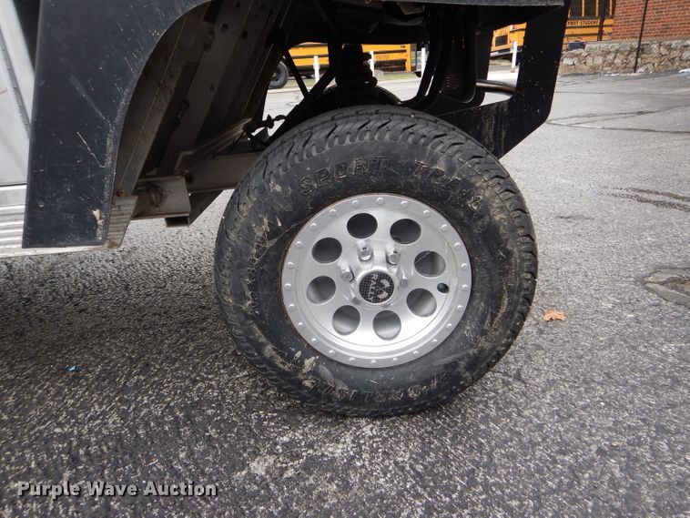 image for item FI9696 2005 Club Car food/beverage cart