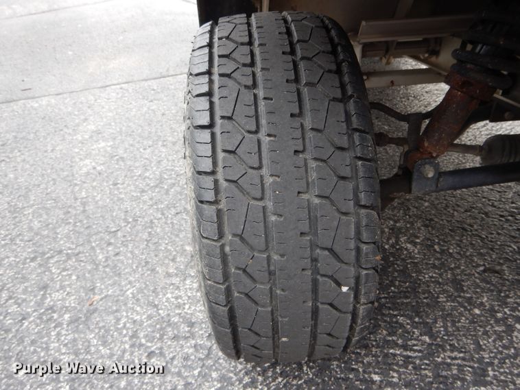 image for item FI9696 2005 Club Car food/beverage cart