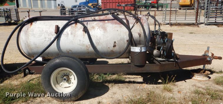 image for item FJ9758 Shop built used oil reclamation trailer
