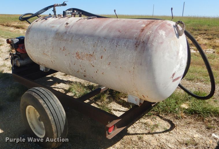 image for item FJ9758 Shop built used oil reclamation trailer