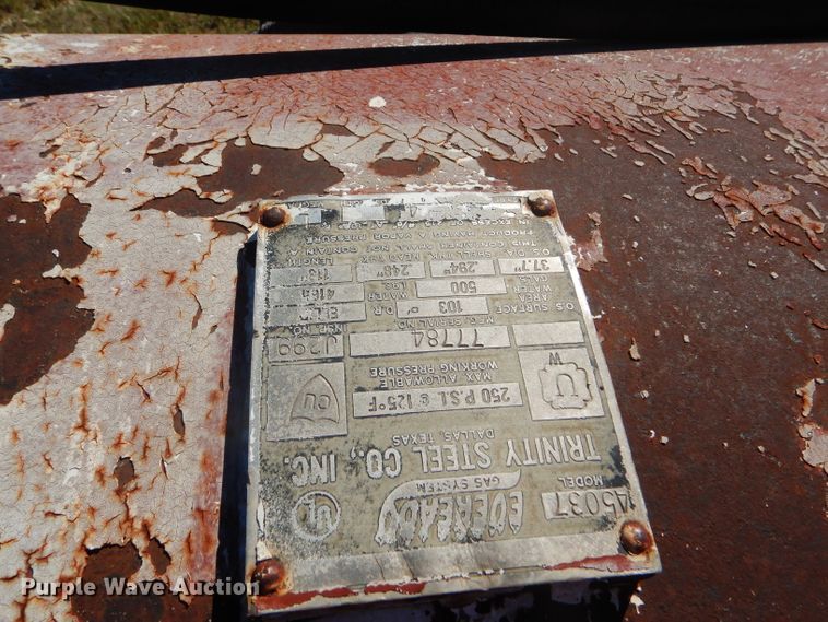 image for item FJ9758 Shop built used oil reclamation trailer