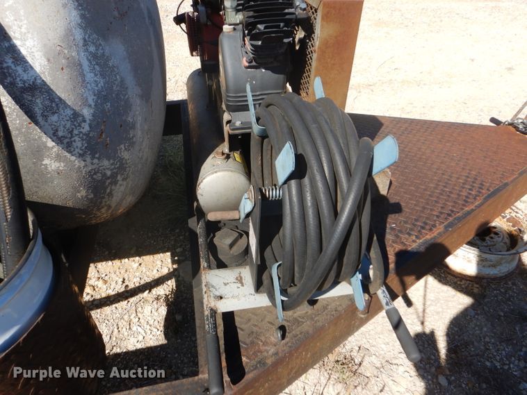 image for item FJ9758 Shop built used oil reclamation trailer