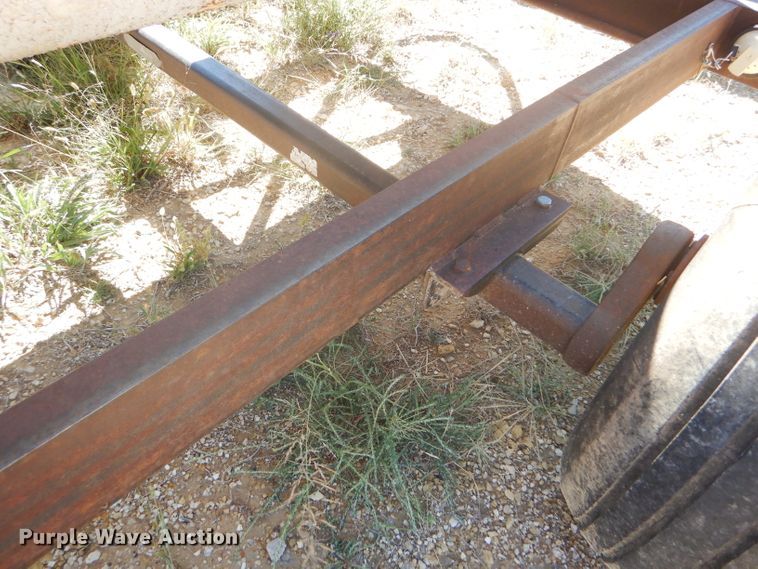 image for item FJ9758 Shop built used oil reclamation trailer