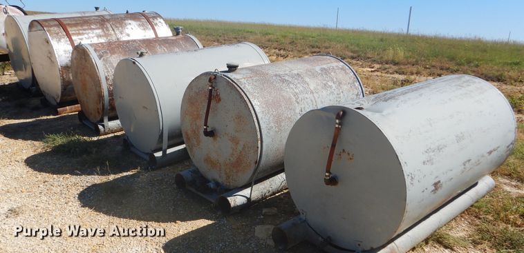 image for item FJ9758 Shop built used oil reclamation trailer