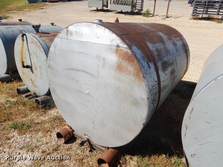 image for item FJ9758 Shop built used oil reclamation trailer