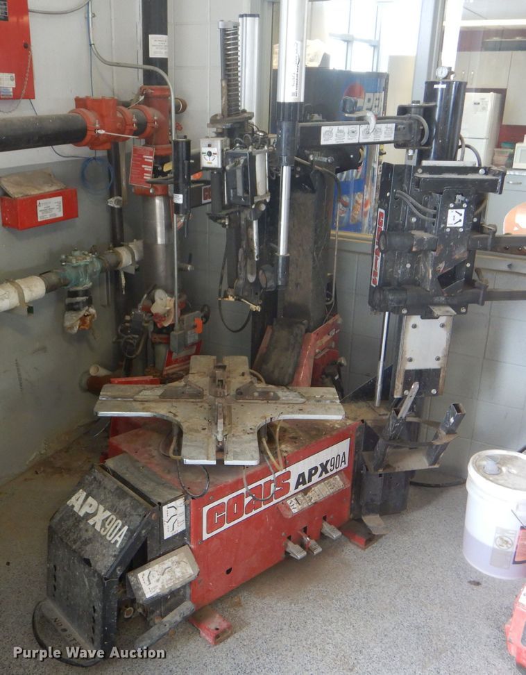 image for item FJ9776 Coats APX90A tire changer