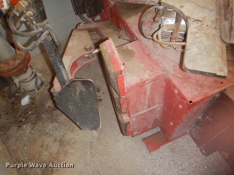 image for item FJ9776 Coats APX90A tire changer