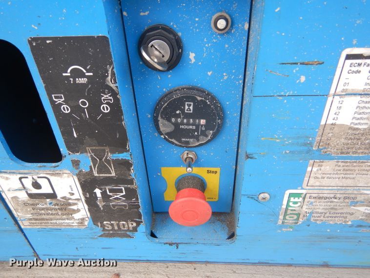 image for item FJ9779 2004 Genie GS1930 scissor lift