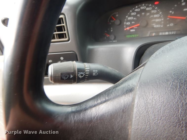 image for item FK9764 2003 Ford F550 dump truck