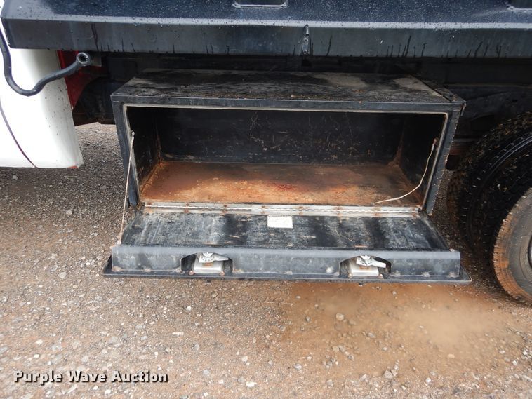 image for item FK9764 2003 Ford F550 dump truck