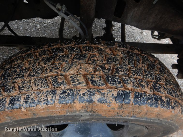 image for item FK9764 2003 Ford F550 dump truck