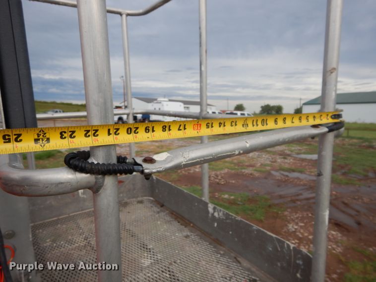 image for item FK9765 2008 JLG T500J boom lift