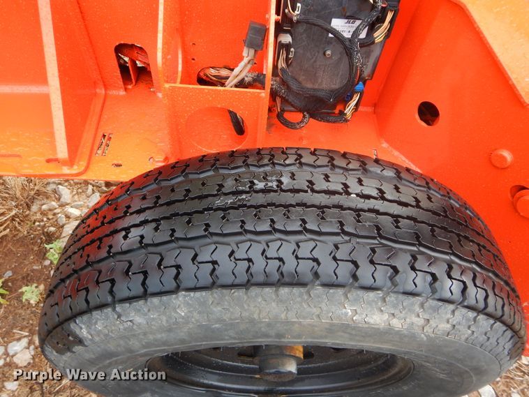 image for item FK9765 2008 JLG T500J boom lift