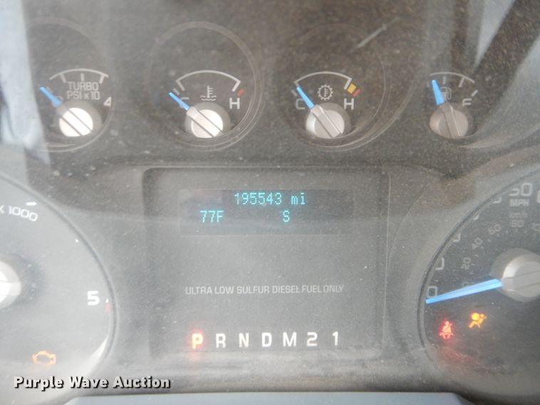 image for item FK9766 2014 Ford F550 Crew Cab flatbed truck