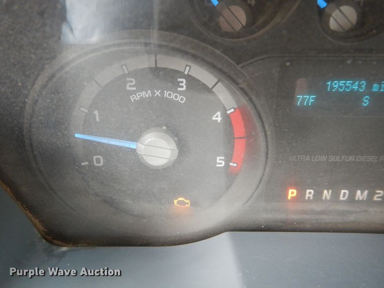 image for item FK9766 2014 Ford F550 Crew Cab flatbed truck