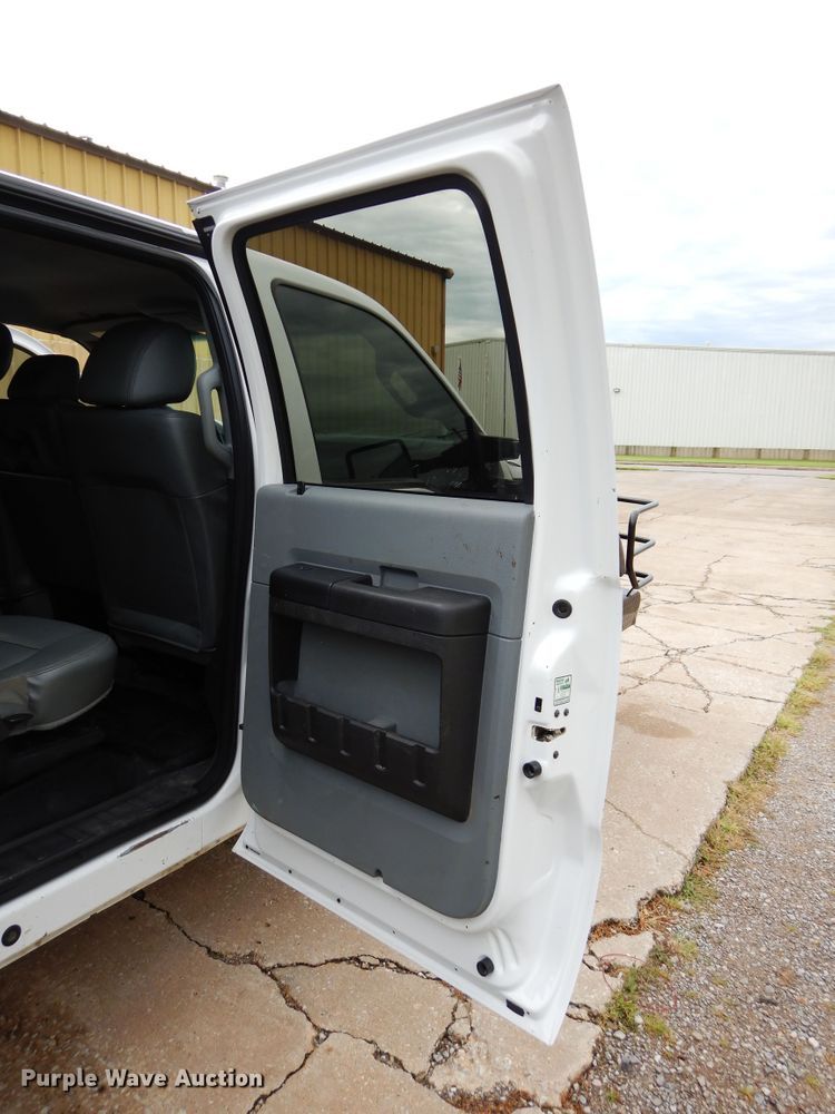 image for item FK9766 2014 Ford F550 Crew Cab flatbed truck